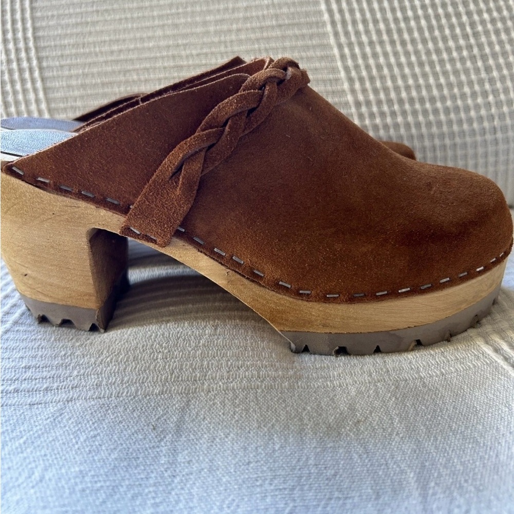 NWOB Free People X MIA Phoebe Platform Clogs 38
